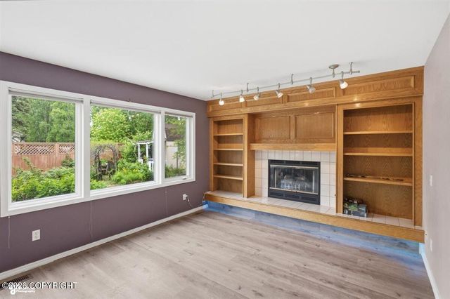 2416 Brook Hill Circle, Anchorage, AK 99516