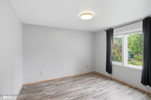 2416 Brook Hill Circle, Anchorage, AK 99516