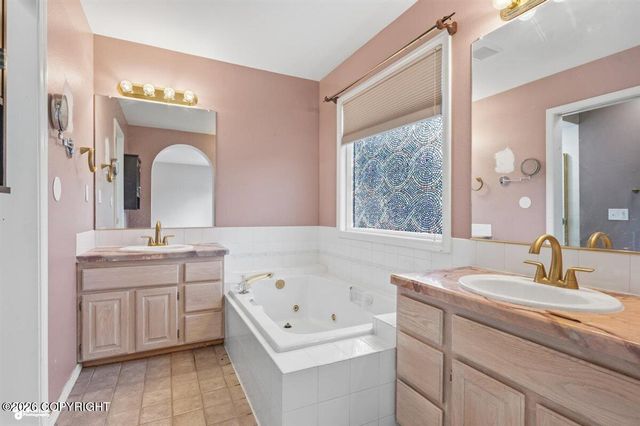 2416 Brook Hill Circle, Anchorage, AK 99516