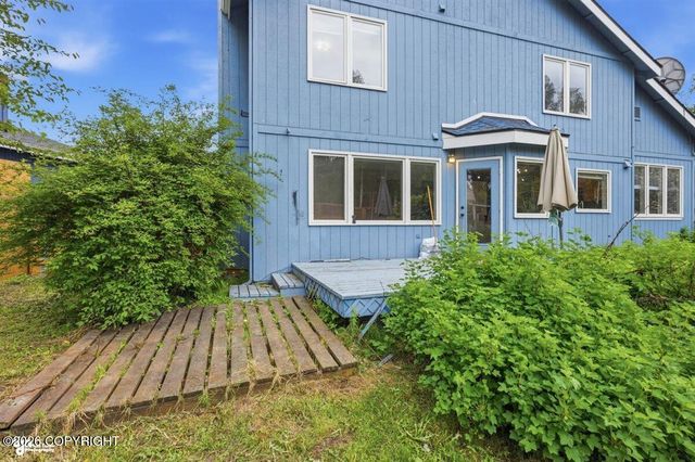 2416 Brook Hill Circle, Anchorage, AK 99516