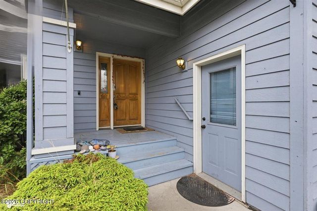 2416 Brook Hill Circle, Anchorage, AK 99516