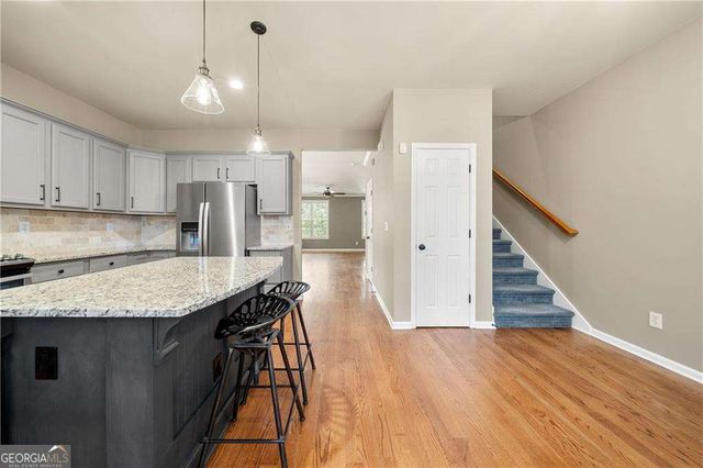 2402 Waters Edge Trail, Roswell, GA 30075