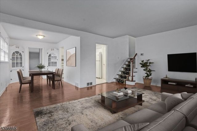 340 Livingston Ave, New Providence Boro, NJ 07974