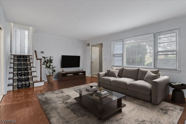 340 Livingston Ave, New Providence Boro, NJ 07974