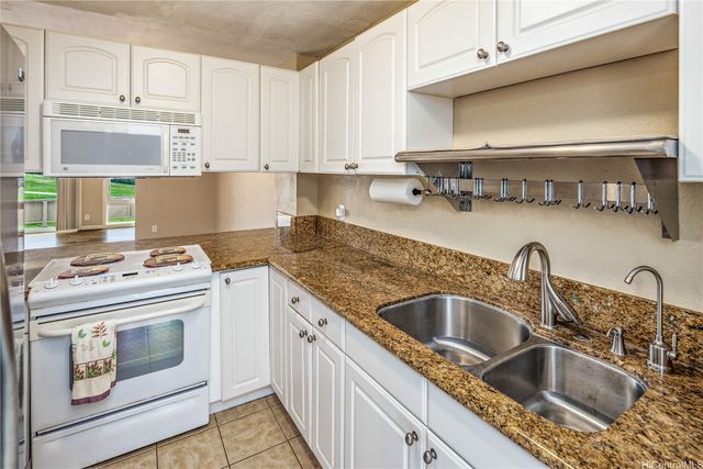 92-1023 Makakilo Drive 69, Kapolei, HI 96707