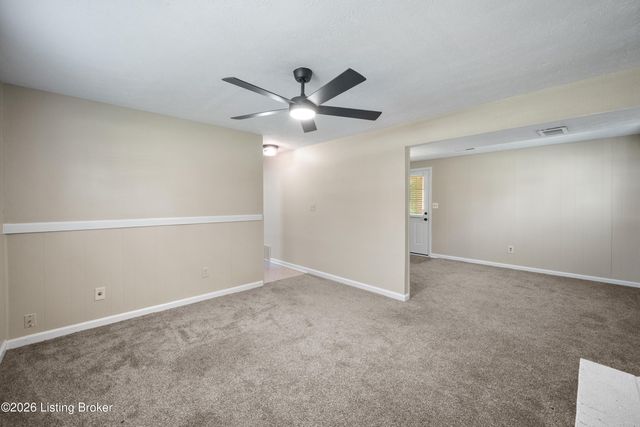 9212 Foxtail Ct, Crestwood, KY 40014