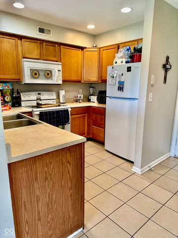 1113 Cobra Drive, Franklin, IN 46131