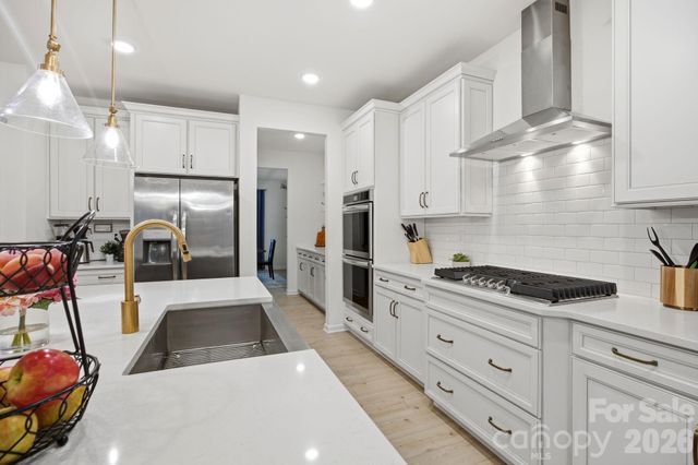 115 Summerhill Drive, Mooresville, NC 28115