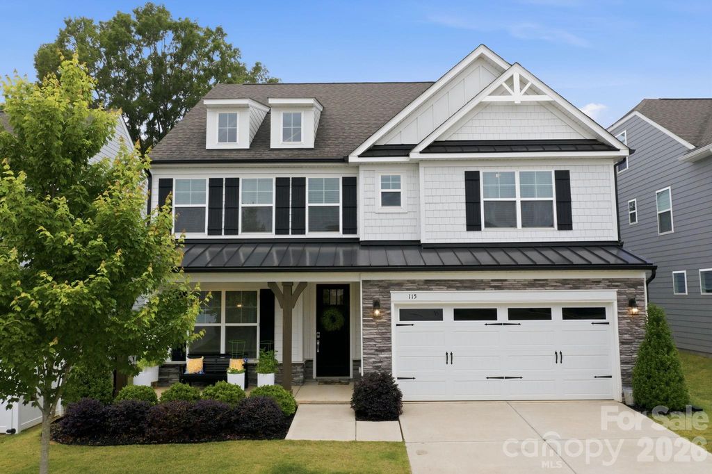 115 Summerhill Drive, Mooresville, NC 28115