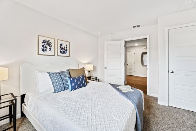 1949 Tree Swallow Drive, Tallahassee, FL 32311