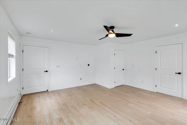 2115 Colgate Place, Schenectady, NY 12304