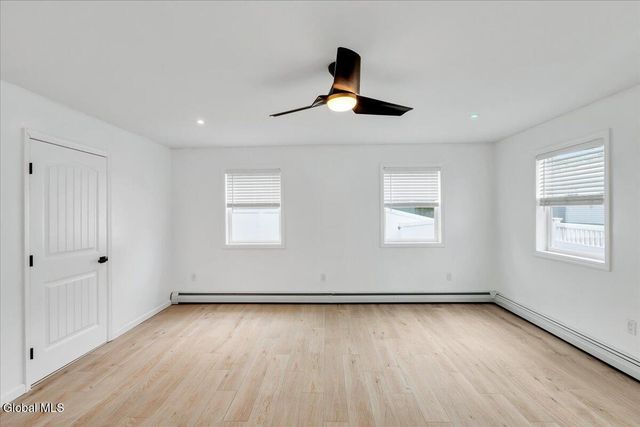 2115 Colgate Place, Schenectady, NY 12304