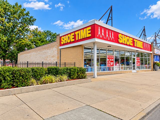 8533 S Cottage Grove Avenue, Chicago, IL 60619