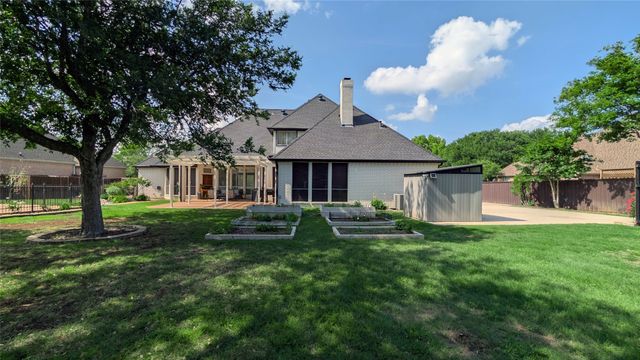 1616 Village Trail, Keller, TX 76248