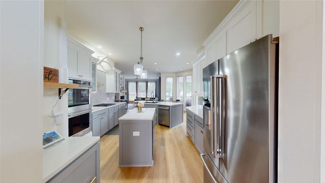 1616 Village Trail, Keller, TX 76248
