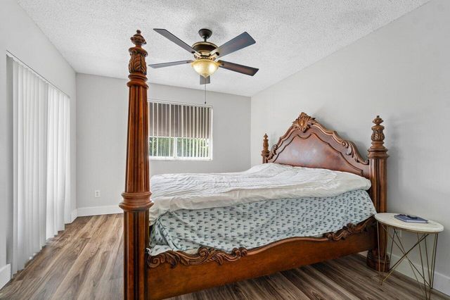 2620 S University Drive 309, Davie, FL 33328
