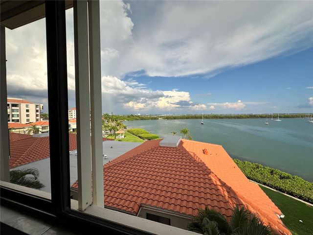 6295 BAHIA DEL MAR CIRCLE 408, St Petersburg, FL 33715