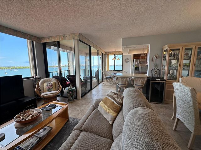 6295 BAHIA DEL MAR CIRCLE 408, St Petersburg, FL 33715