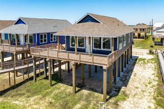 4835 Bluewater Drive, Surfside Beach, TX 77541