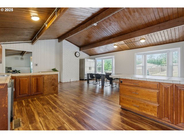 19824 S BUTTE Rd, Beavercreek, OR 97004