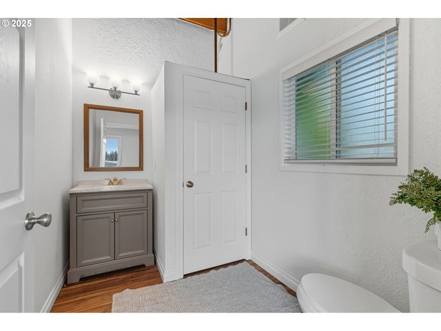 19824 S BUTTE Rd, Beavercreek, OR 97004