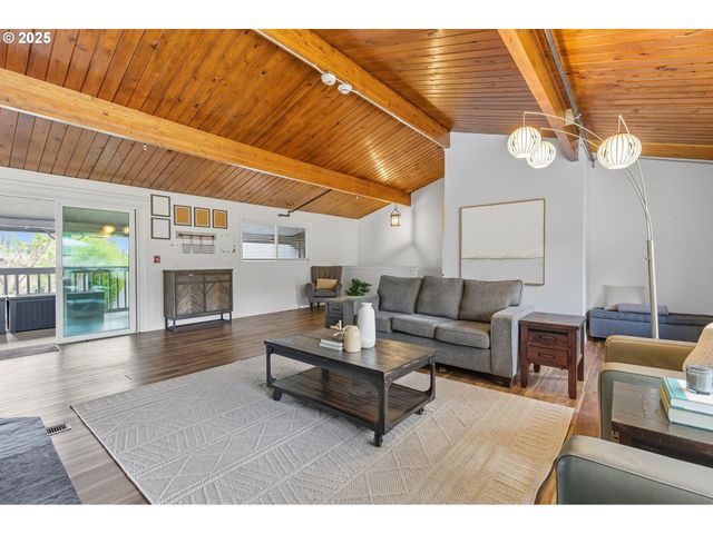 19824 S BUTTE Rd, Beavercreek, OR 97004