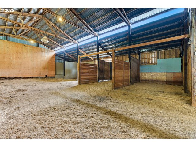 19824 S BUTTE Rd, Beavercreek, OR 97004