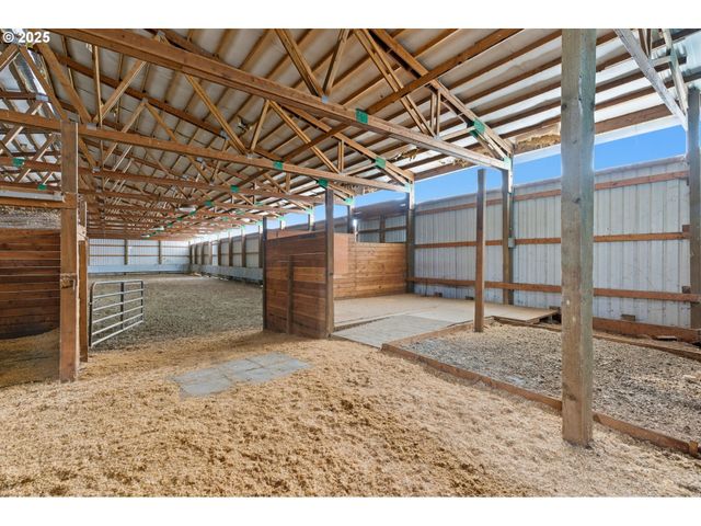 19824 S BUTTE Rd, Beavercreek, OR 97004