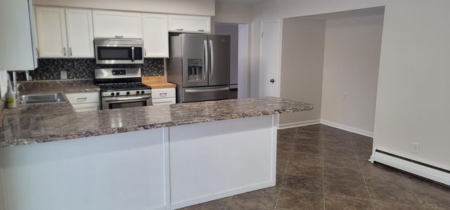 5161 Sharon Street, Kalamazoo, MI 49004