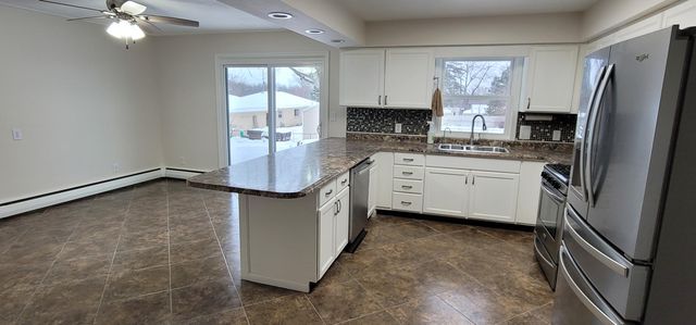 5161 Sharon Street, Kalamazoo, MI 49004