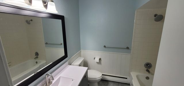 5161 Sharon Street, Kalamazoo, MI 49004