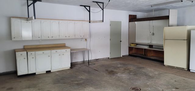 5161 Sharon Street, Kalamazoo, MI 49004