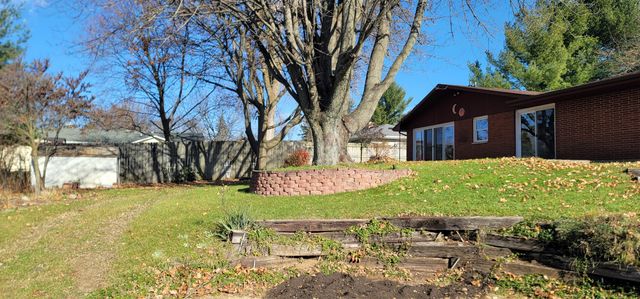 5161 Sharon Street, Kalamazoo, MI 49004