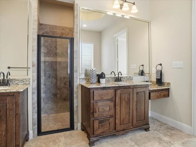 4021 J E Woody Road, Springtown, TX 76082