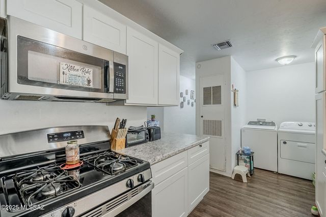 6631 W Lazy H, Tucson, AZ 85757