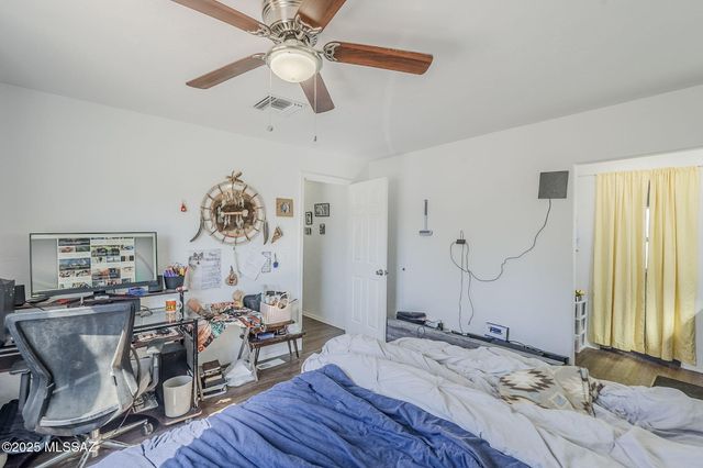 6631 W Lazy H, Tucson, AZ 85757