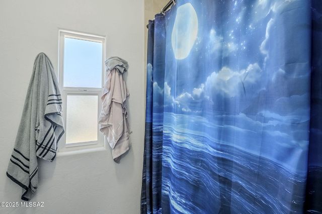 6631 W Lazy H, Tucson, AZ 85757