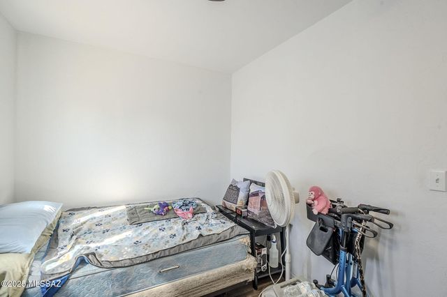 6631 W Lazy H, Tucson, AZ 85757