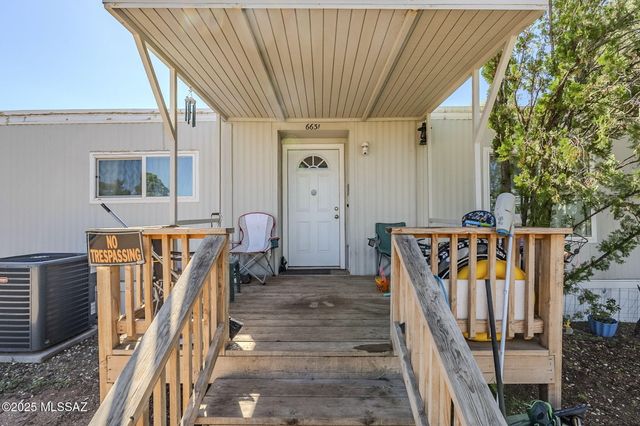 6631 W Lazy H, Tucson, AZ 85757