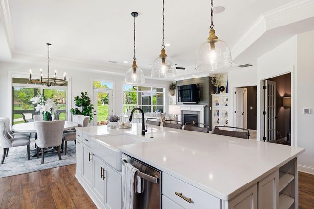 6542 Riverrun Lane, Delaware, OH 43015