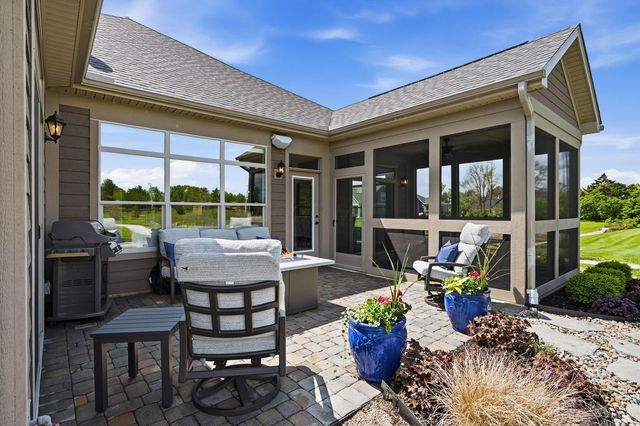 6542 Riverrun Lane, Delaware, OH 43015