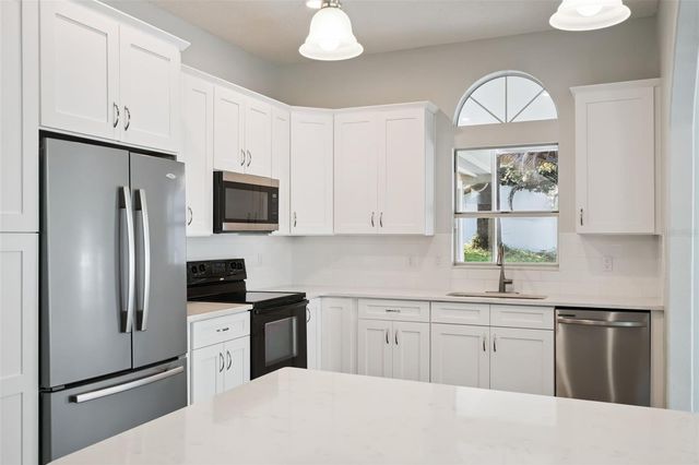 255 BLACKWATER PLACE, Longwood, FL 32750