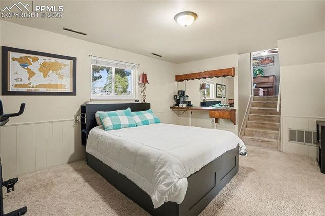 5465 Escondido Drive, Colorado Springs, CO 80918