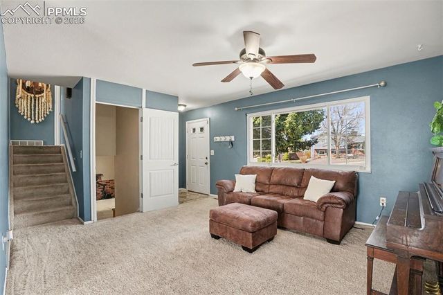 5465 Escondido Drive, Colorado Springs, CO 80918