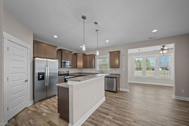 3AC Burwells Bay RD, Smithfield, VA 23430