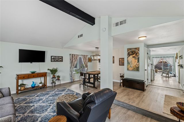 4476 Sunny Dunes Drive, Las Vegas, NV 89121