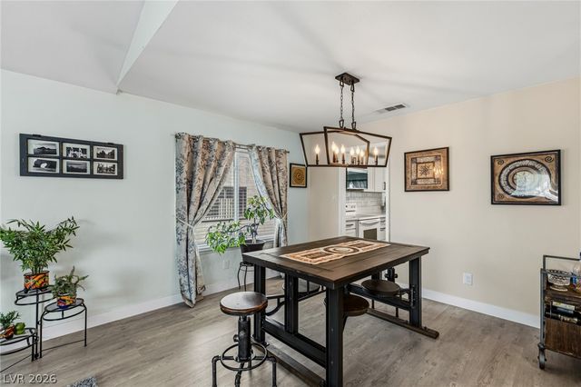 4476 Sunny Dunes Drive, Las Vegas, NV 89121