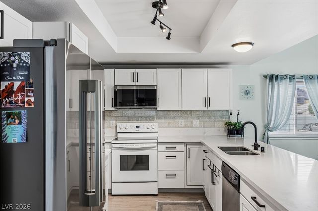 4476 Sunny Dunes Drive, Las Vegas, NV 89121