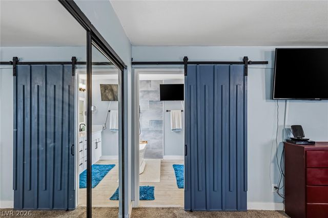 4476 Sunny Dunes Drive, Las Vegas, NV 89121