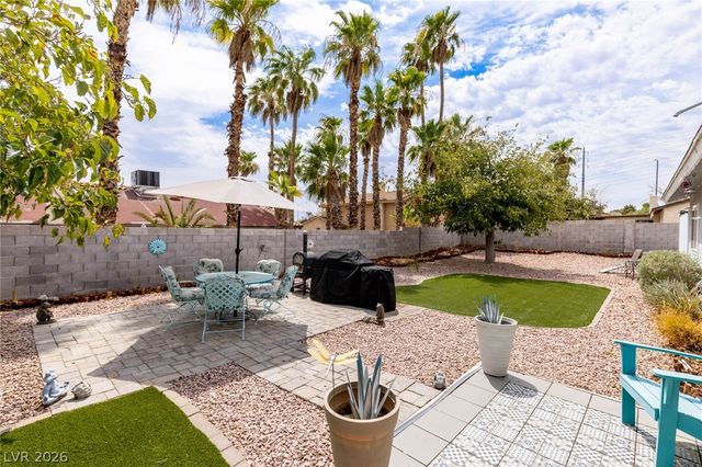 4476 Sunny Dunes Drive, Las Vegas, NV 89121